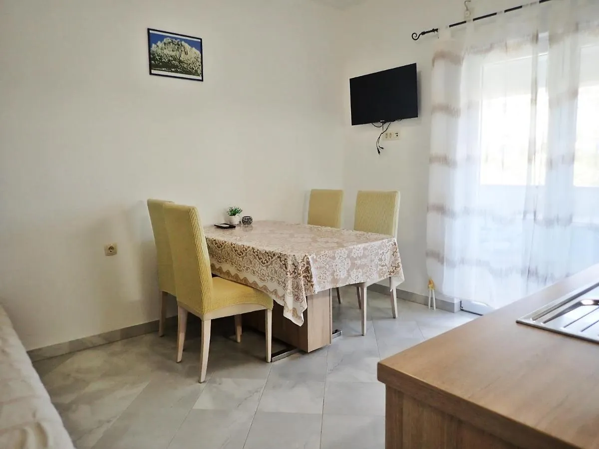 Apartman Bellevue Seline 0*,